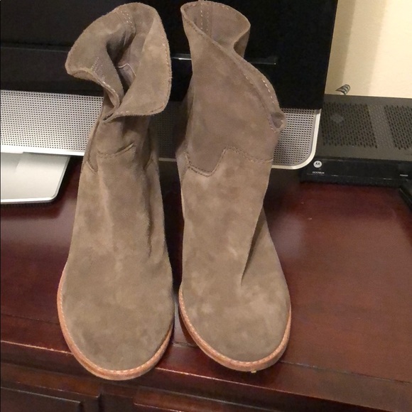 Splendid Booties - Picture 3 of 5